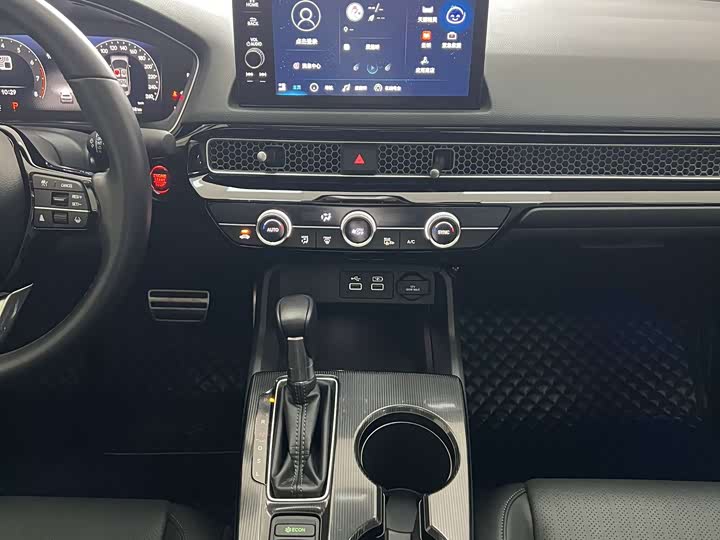 Фото 9 - Honda Integra