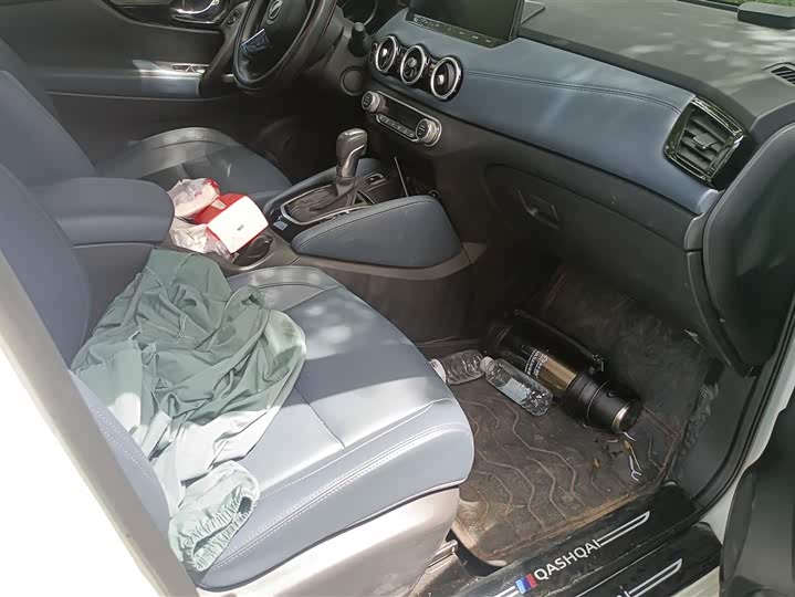Nissan Qashqai 2025 2025款 荣誉 2.0L CVT XV真心版