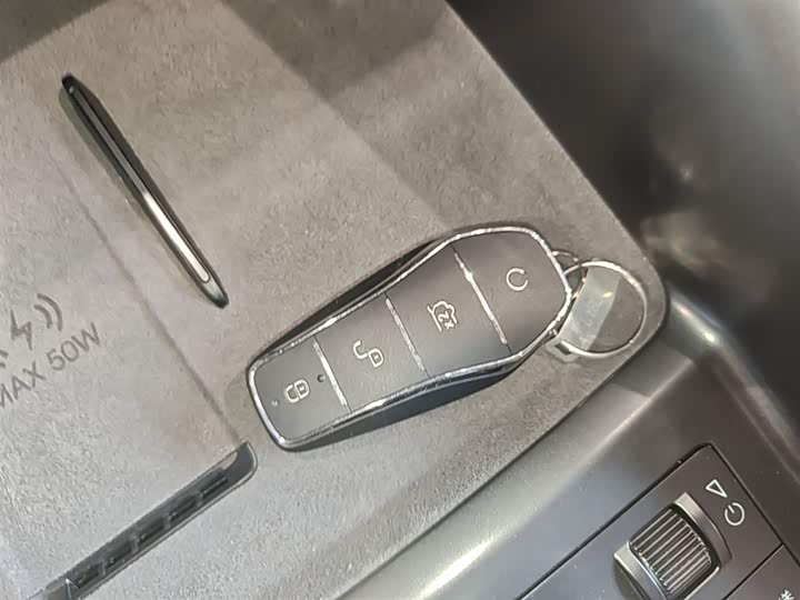 BYD Song L 2025 2025款 智驾版 662km 激光雷达卓越型