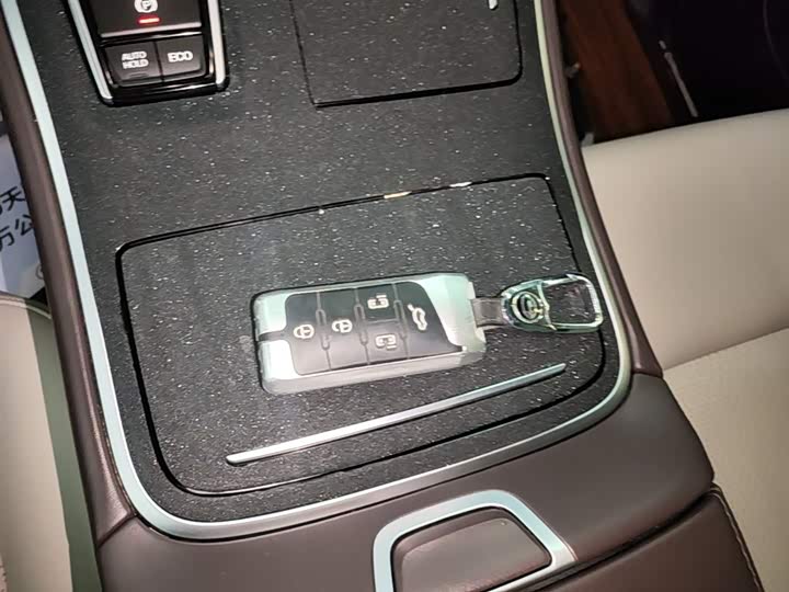 Фото 9 - GAC Trumpchi M8