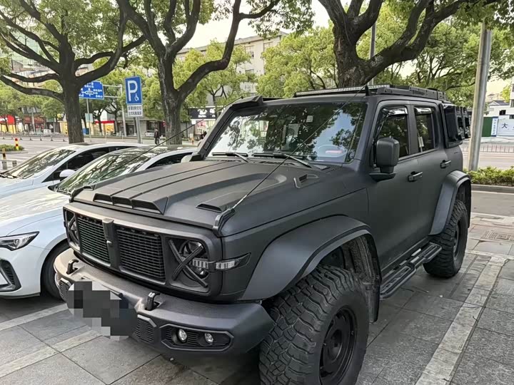 Zdjęcie 1 - Tank 300