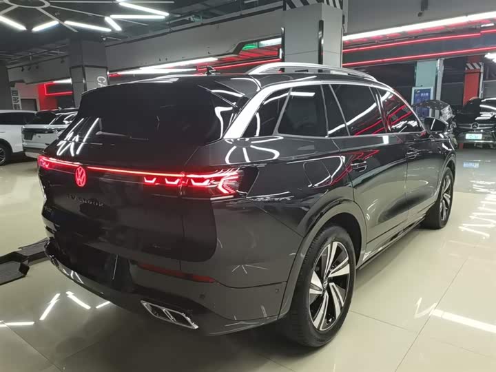 Volkswagen Tavendor 2023 2023款 380TSI 四驱R-Line巡游版