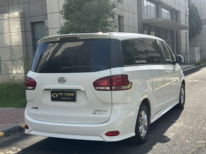 Maxus G10 2022 2022款 2.0T 自动精英版 汽油 9座