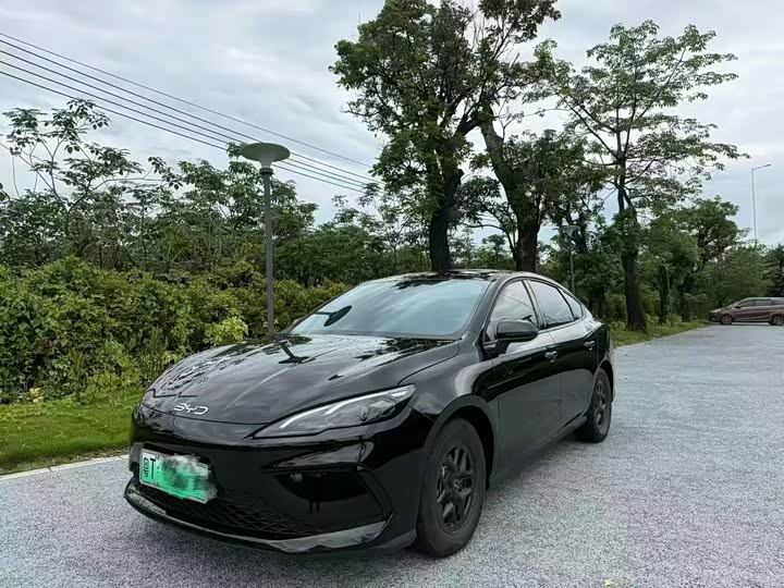 BYD Seal 05 DM-i Hybrid 2025 2025款 DM-i 智驾版 55KM豪华型