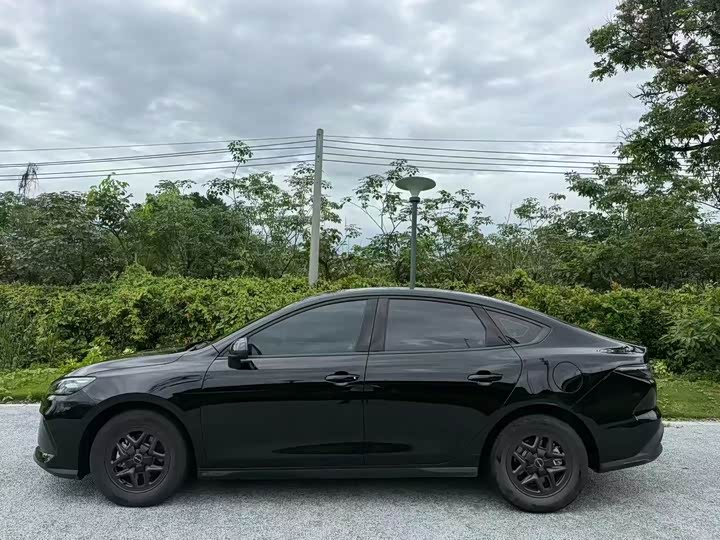 BYD Seal 05 DM-i Hybrid 2025 2025款 DM-i 智驾版 55KM豪华型