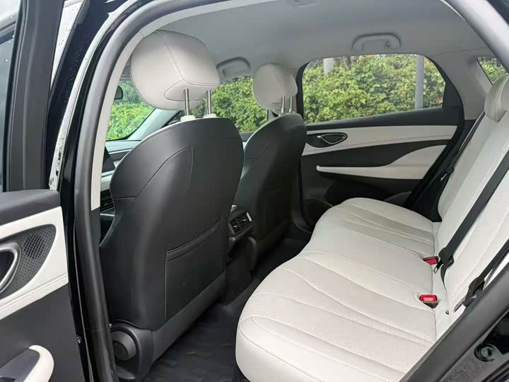 BYD Seal 05 DM-i Hybrid 2025 2025款 DM-i 智驾版 55KM豪华型