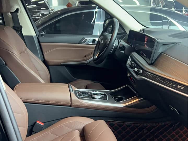 BMW X7 2024 2024款 xDrive40i 领先型豪华套装