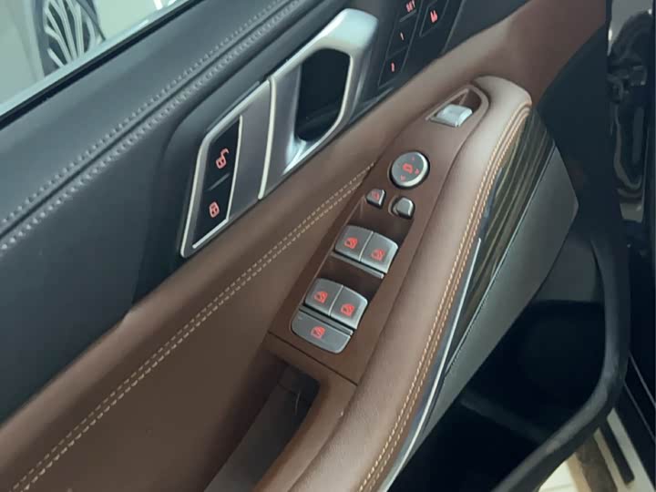 BMW X7 2024 2024款 xDrive40i 领先型豪华套装
