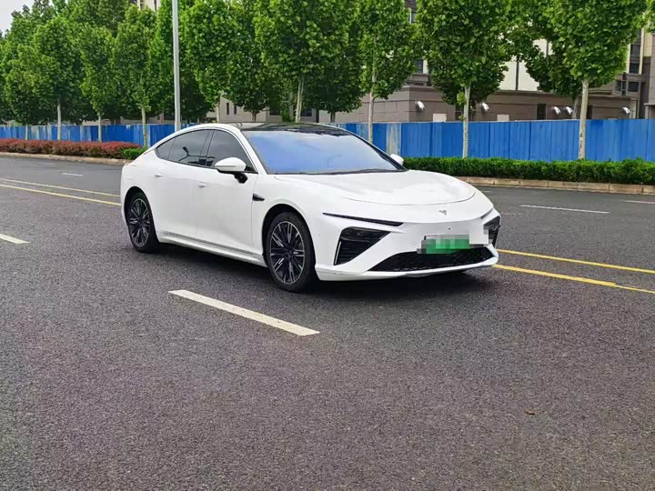 Hozon S 2022 2022款 增程版 1160km 后驱大版