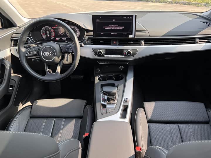 Zdjęcie 6 - Audi A4L