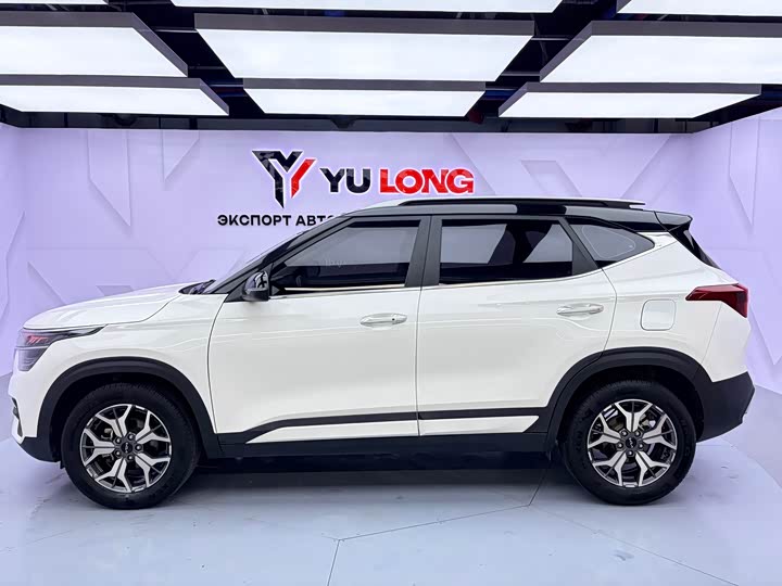 2021 Kia KX3