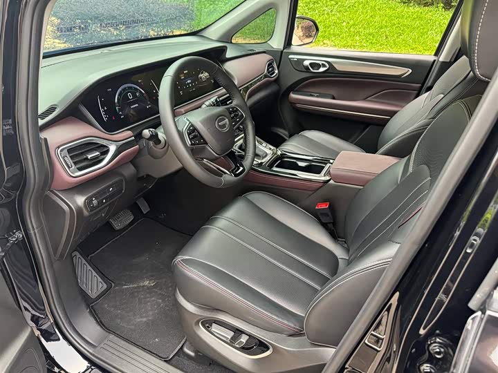 Zdjęcie 4 - GAC Trumpchi M6