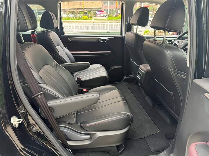 Zdjęcie 5 - GAC Trumpchi M6