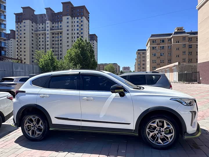Haval Chitu 2022 2022款 劲享版 1.5T 紫铜兔