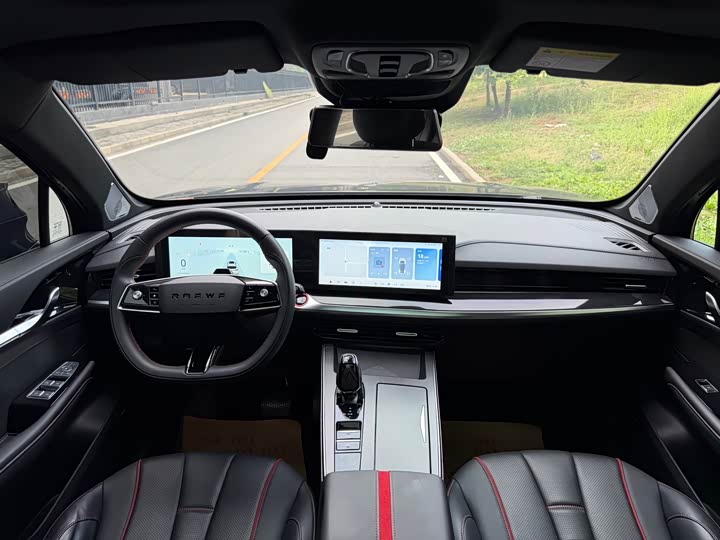 Roewe RX5 Max 2022 2022款 2.0T 自动有为至尊版