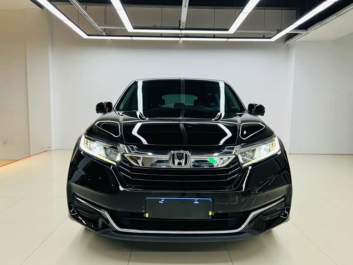 Фото 2 - Honda Avancier