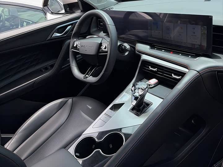 Roewe RX5 Hybrid 2023 2023款 eRX5 超混舒享版