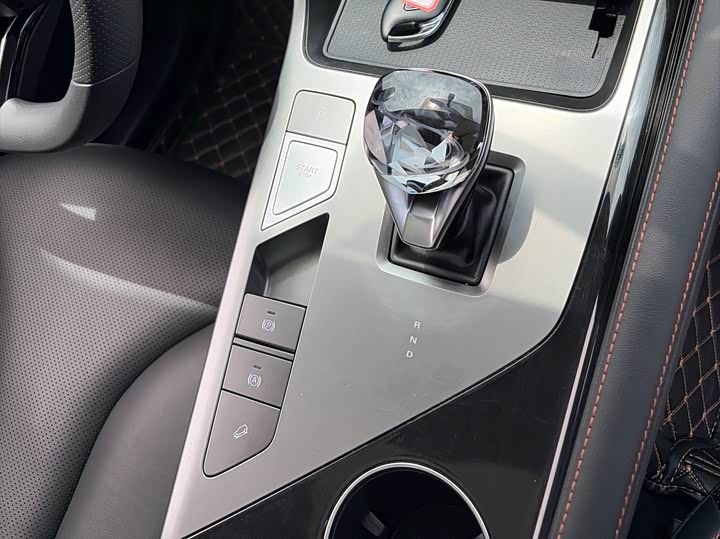 Roewe RX5 Hybrid 2023 2023款 eRX5 超混舒享版