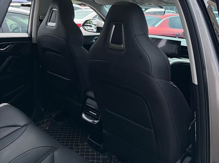 Roewe RX5 Hybrid 2023 2023款 eRX5 超混舒享版