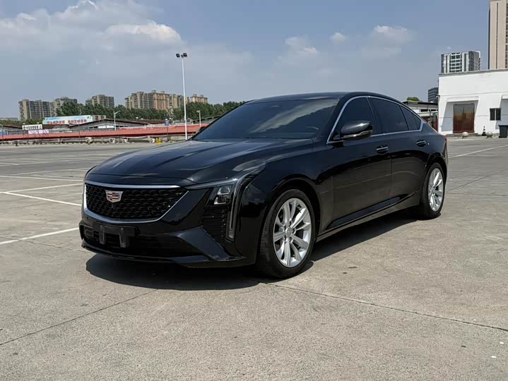 Фото 1 - Cadillac CT5