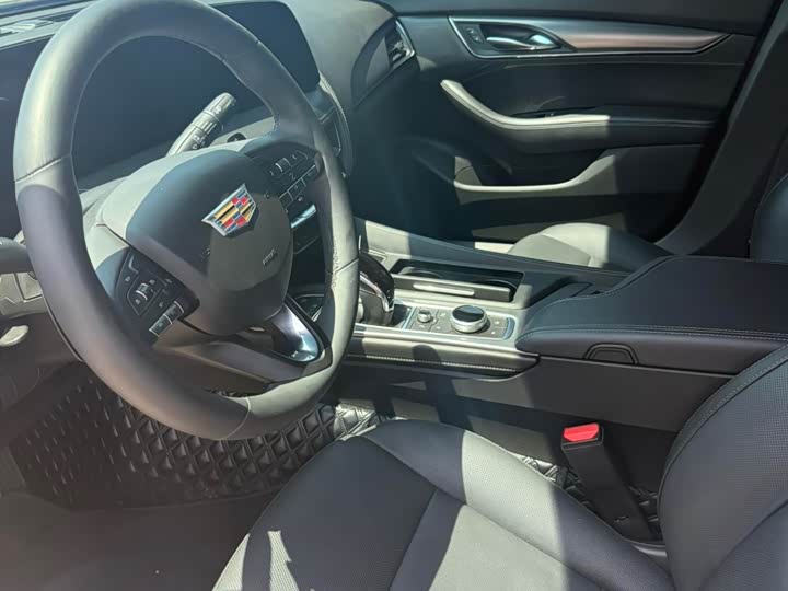 Фото 5 - Cadillac CT5