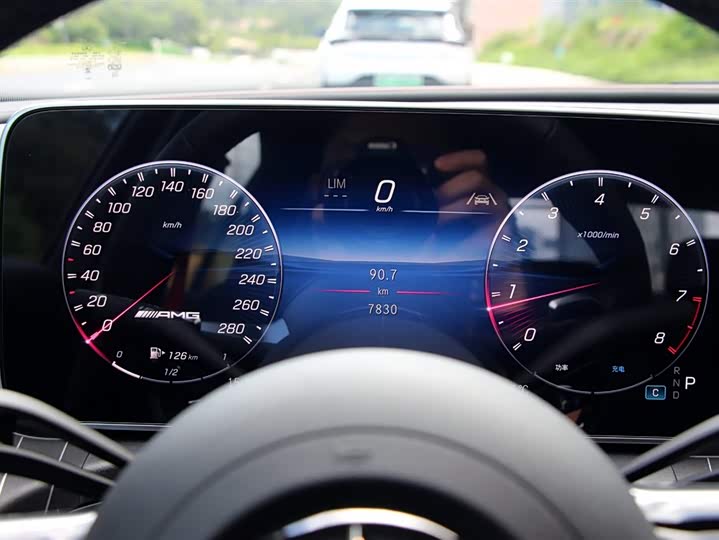 2025 Mercedes-Benz C-Class AMG