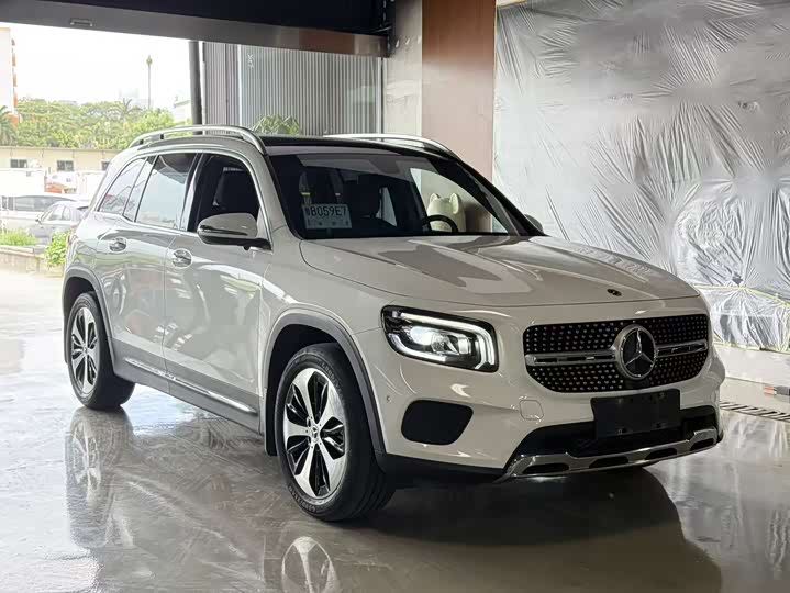 Mercedes-Benz GLB-Class 2022 2022款 GLB 220 时尚型
