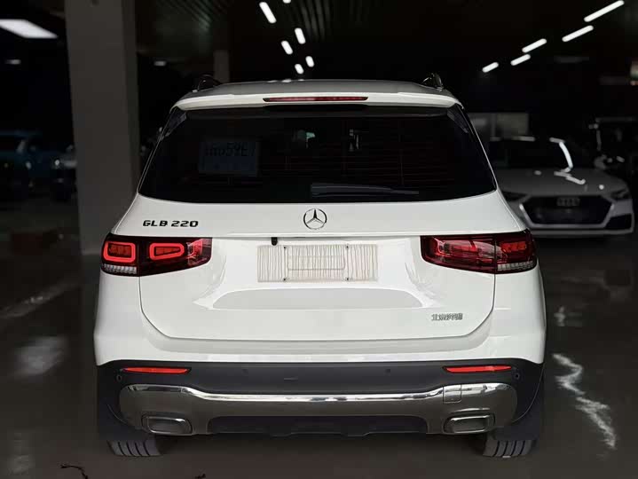 Mercedes-Benz GLB-Class 2022 2022款 GLB 220 时尚型