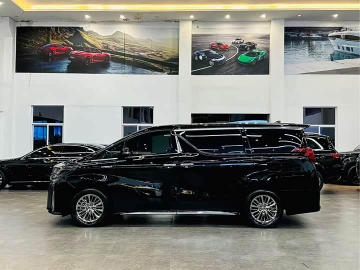 Toyota Alphard 2021 2021款 双擎 2.5L 臻享版