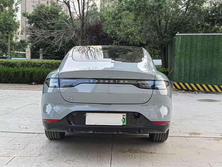 Leapmotor C01 2024 2024款 增程 316尊享版