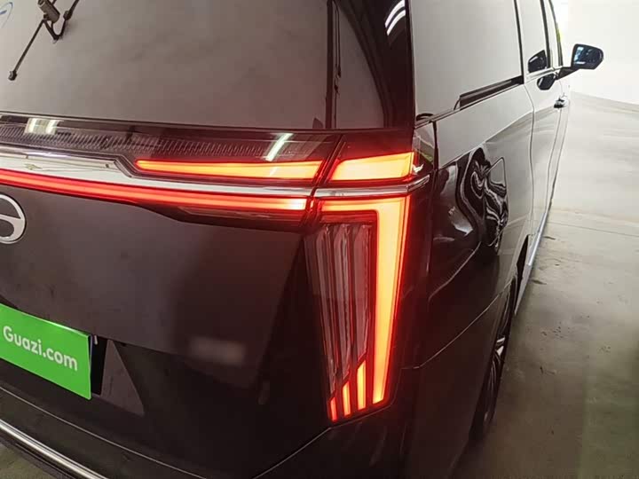 Фото 8 - GAC Trumpchi M8