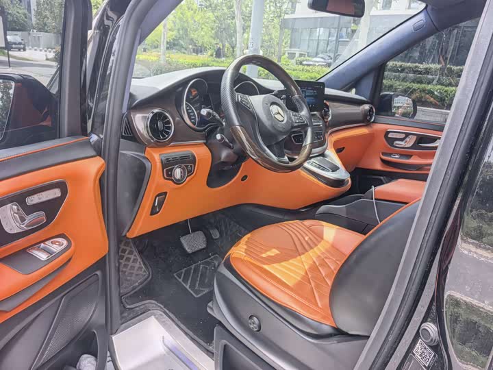 Mercedes-Benz V-Class 2021 2021款 V 260 领航版