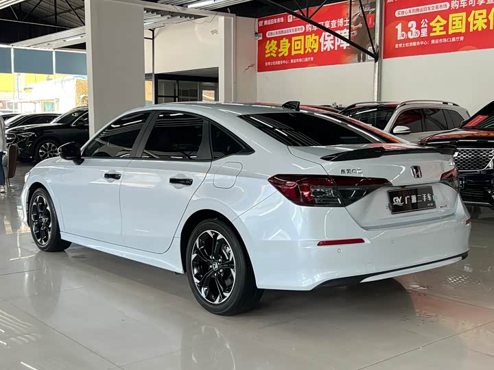 Honda Civic 2025 2025款 2.0L e:HEV 混动Pro
