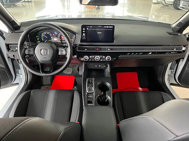 Honda Civic 2025 2025款 2.0L e:HEV 混动Pro