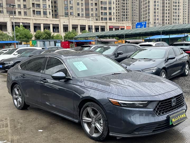 Фото 4 - Honda Accord Hybrid