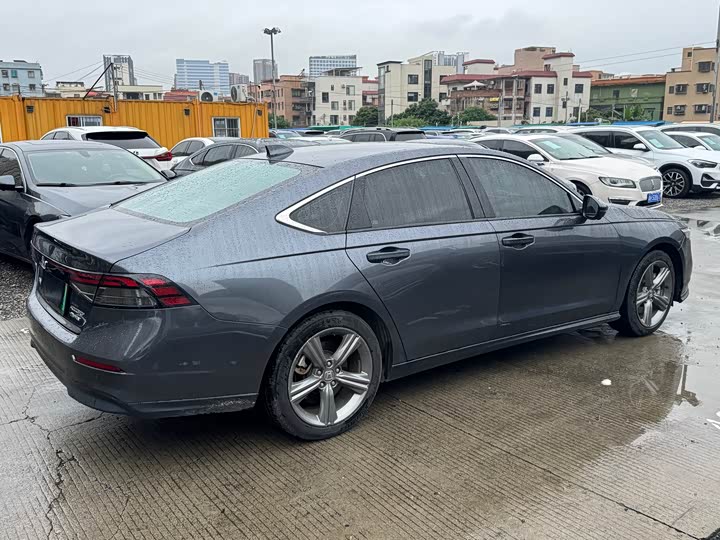 Фото 7 - Honda Accord Hybrid