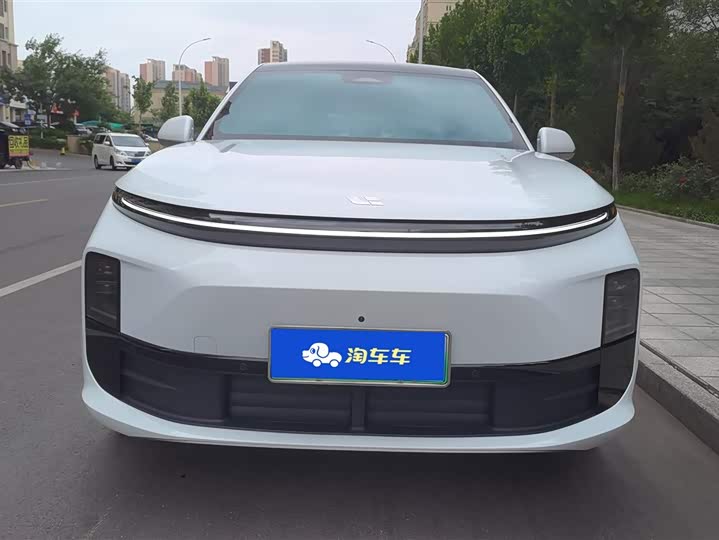 Фото 2 - LiXiang L6