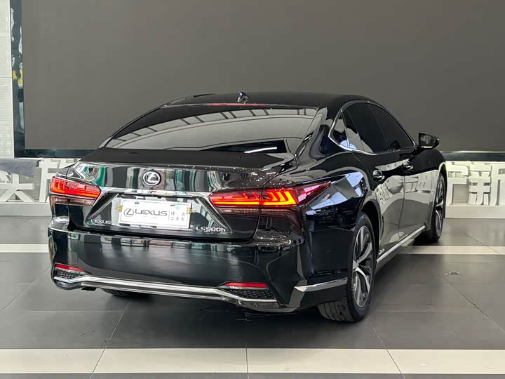 Lexus LS 2021 2021款 500h 卓越版