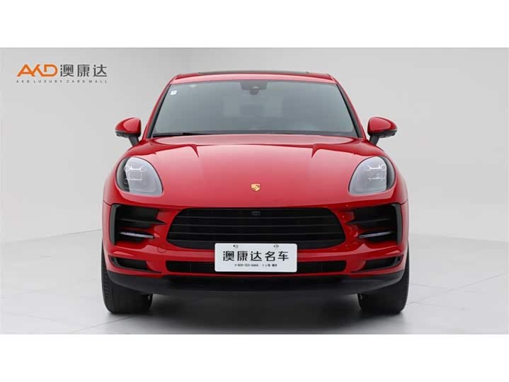 Photo 2 - Porsche Macan