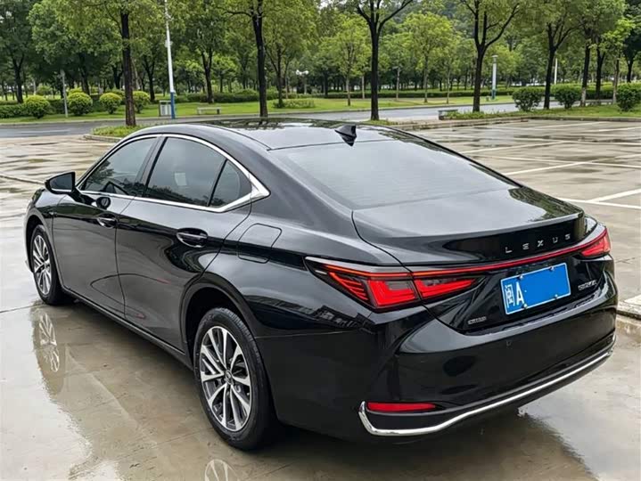 Lexus ES 2025 2025款 200 臻享版