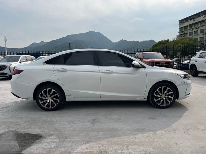 Geely Emgrand GL 2021 2021款 UP 1.4T CVT领尚型