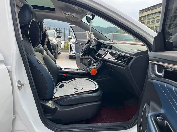 Geely Emgrand GL 2021 2021款 UP 1.4T CVT领尚型