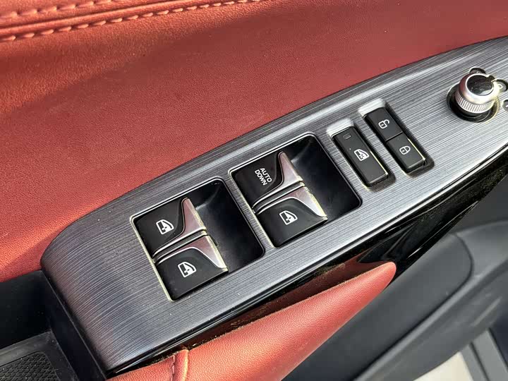 Фото 5 - Changan CS75 Plus