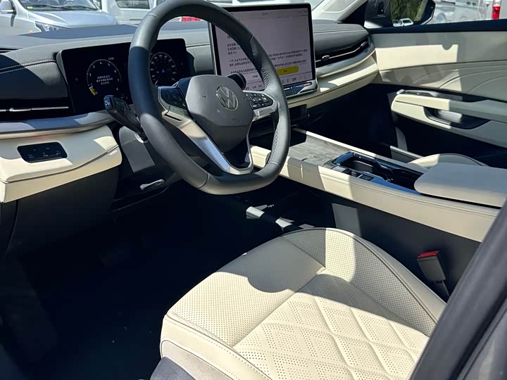 Volkswagen Sagitar L 2026 2026款 L 300TSI DSG 豪华型