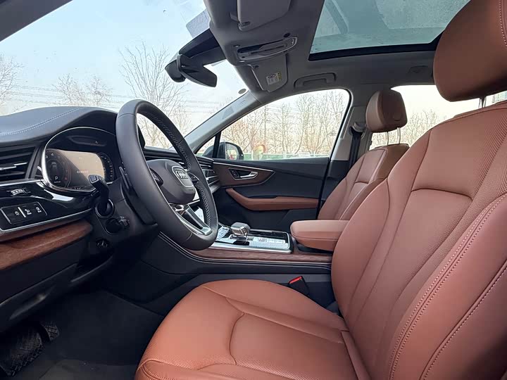Audi Q7 2025 2025款 55 TFSI quattro S line运动型