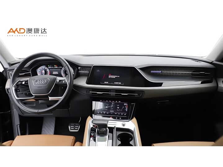 Фото 5 - Audi Q6