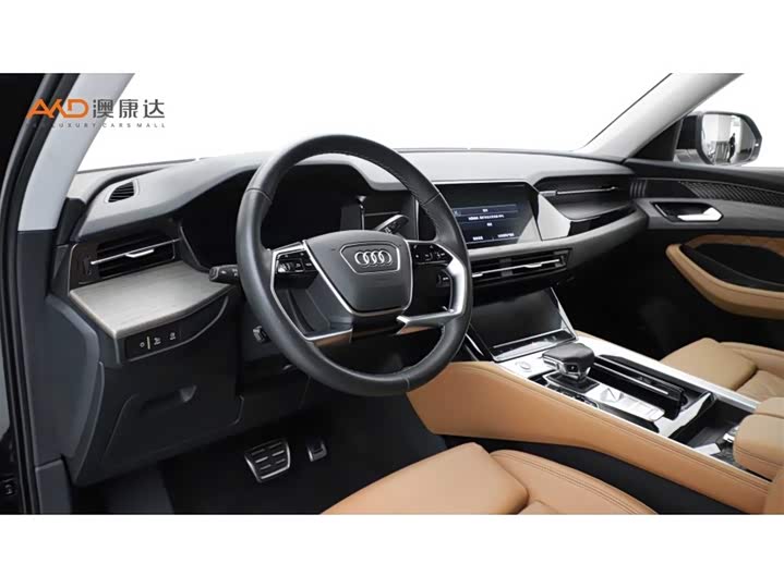 Фото 6 - Audi Q6