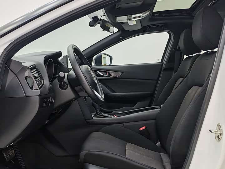 Mazda CX-4 2021 2021款 2.0L 自动两驱蓝天活力版