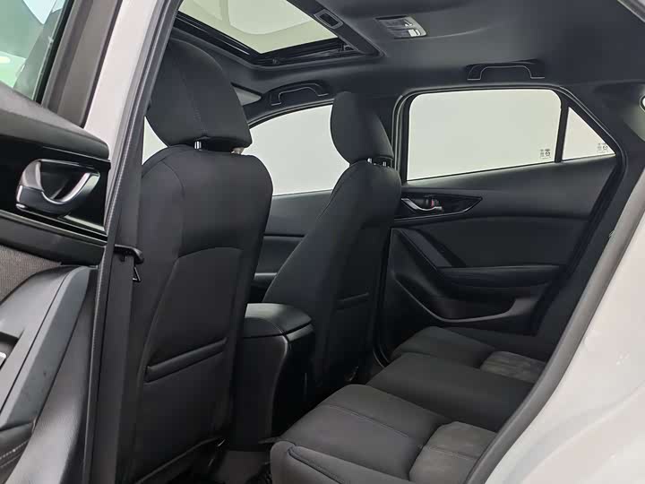 Mazda CX-4 2021 2021款 2.0L 自动两驱蓝天活力版
