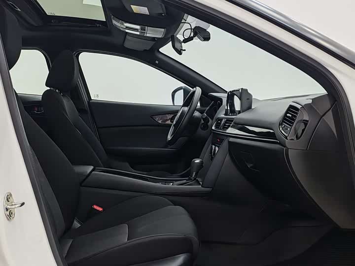 Mazda CX-4 2021 2021款 2.0L 自动两驱蓝天活力版